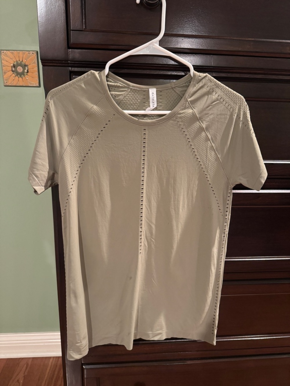 Athleta Women’s Short Sleeve Active Tee in Light Green